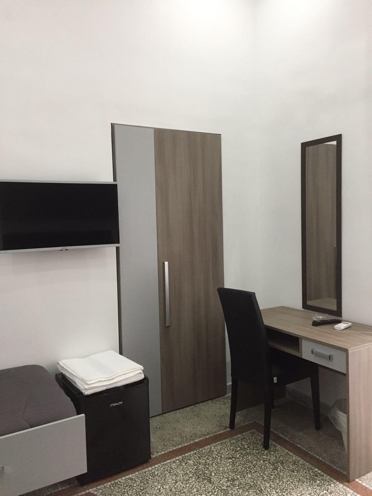 Mb95 - Mezzocannone Luxurious Bed&Breakfast ナポリ エクステリア 写真