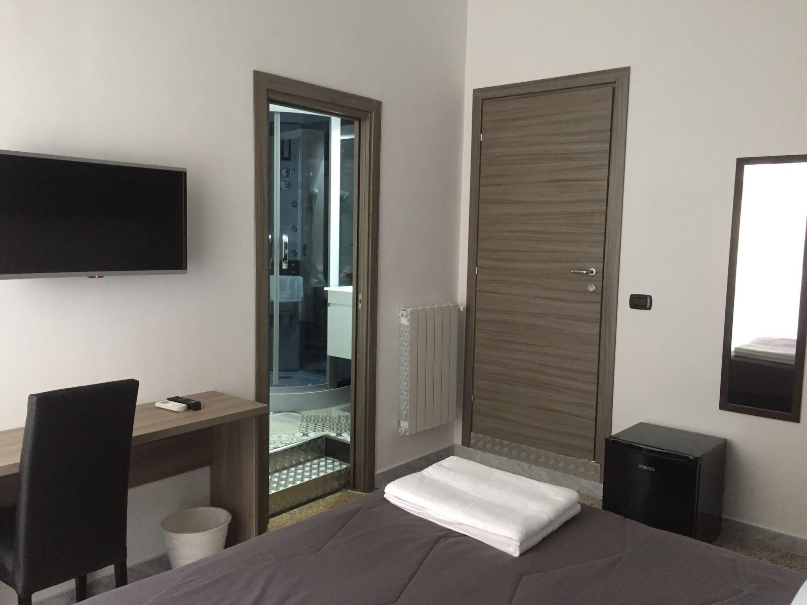 Mb95 - Mezzocannone Luxurious Bed&Breakfast ナポリ エクステリア 写真