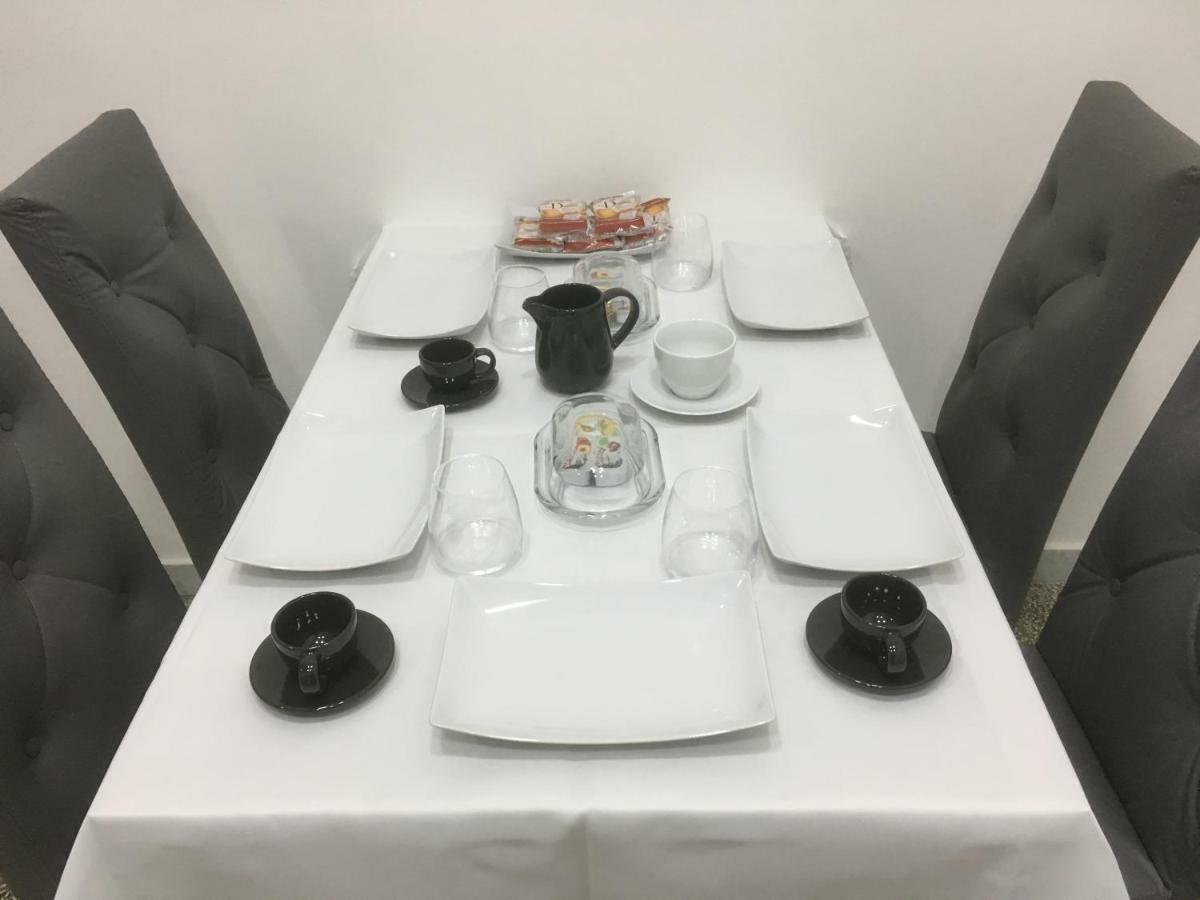 Mb95 - Mezzocannone Luxurious Bed&Breakfast ナポリ エクステリア 写真