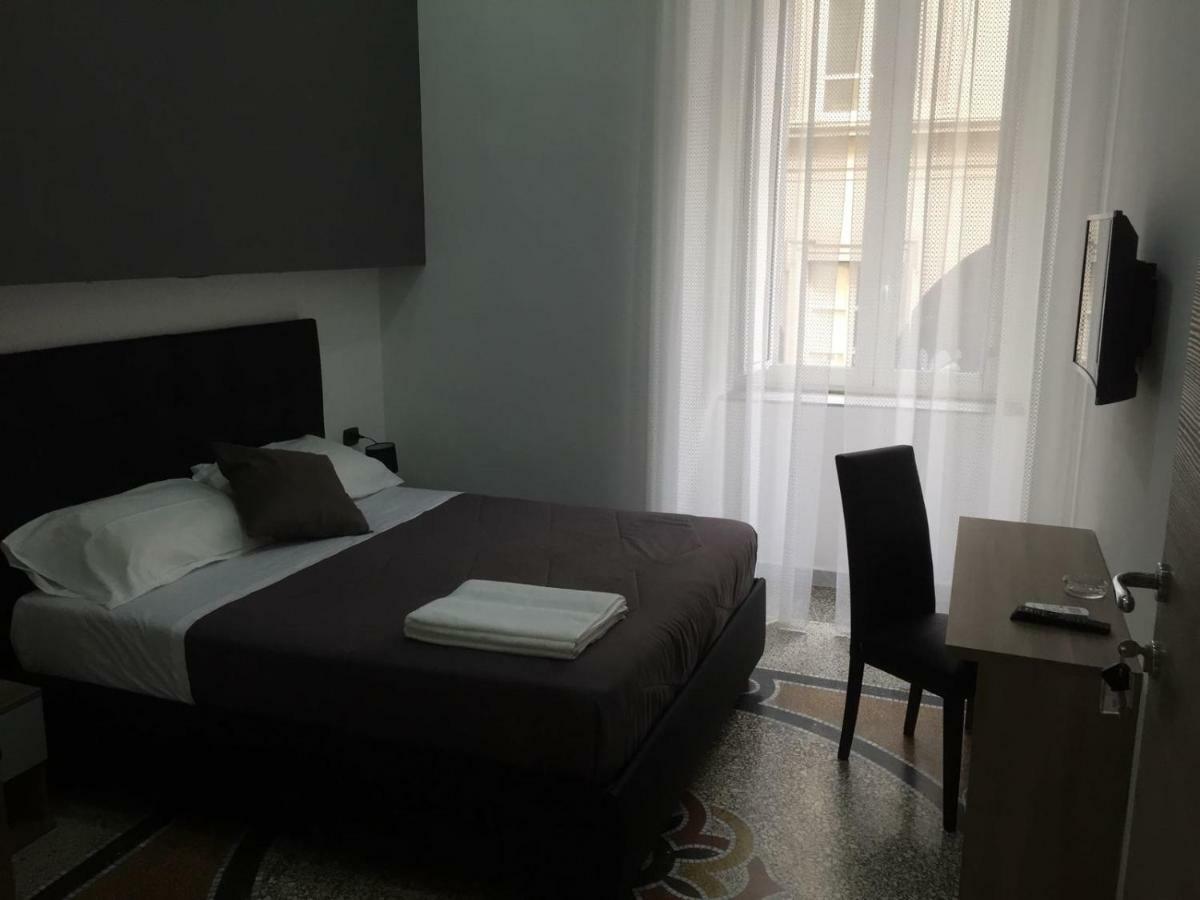 Mb95 - Mezzocannone Luxurious Bed&Breakfast ナポリ エクステリア 写真